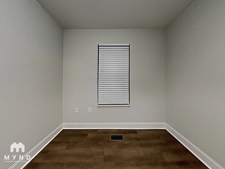 722 Deans Ferry Rd — Photo 10