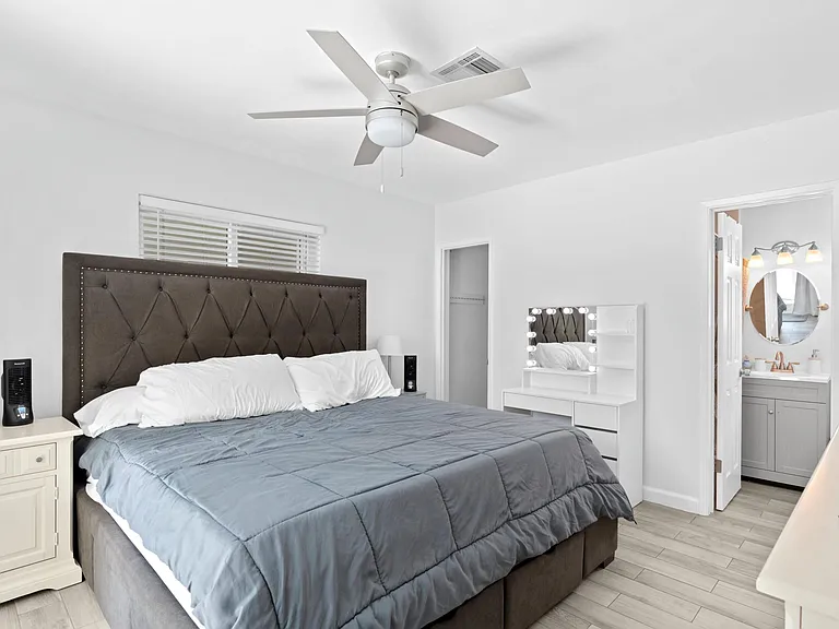 226 SW 13th Ave — Photo 9