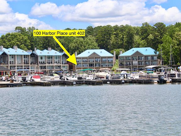 3rd image of 100 Harbor Pl