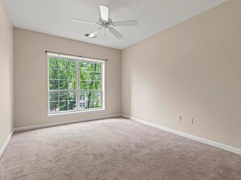 4551 Strutfield Ln #4125 — Photo 12