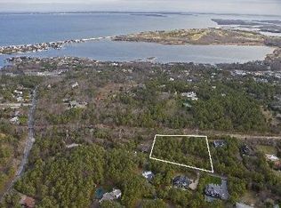 120 McGregor Dr, Southampton, NY 11968