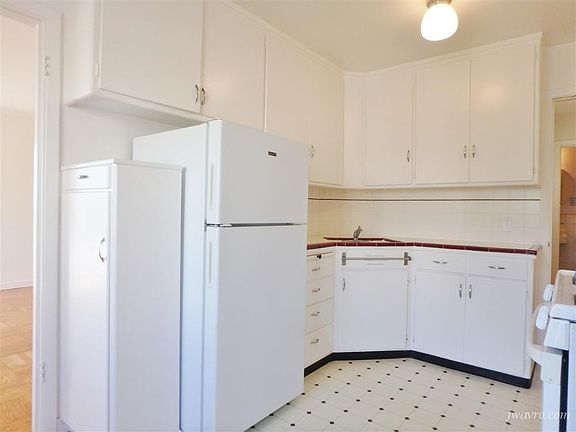 5th image of 485 38th Ave #2