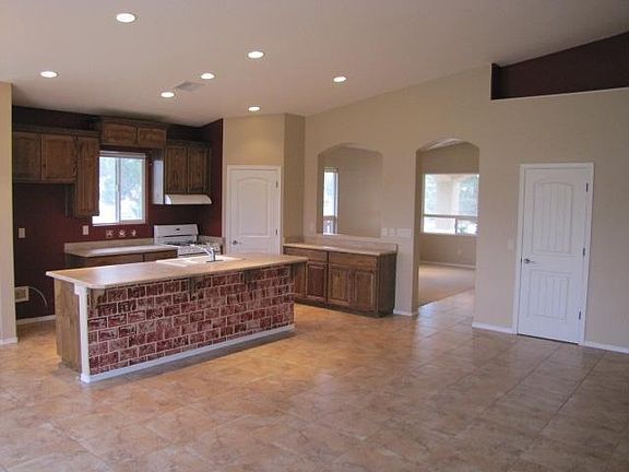 5th image of 1264 S Butterfly Ln