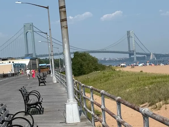 3 Cornell Place image 2 of 2