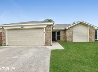 8033 Pebblebrook Dr, Watauga, TX 76148
