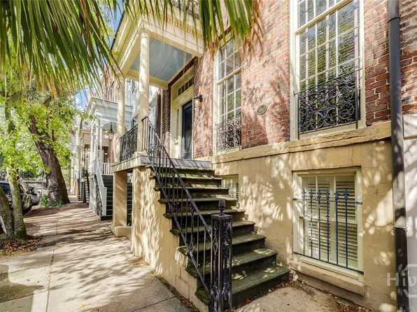 28 E Taylor Street, Savannah, GA 31401