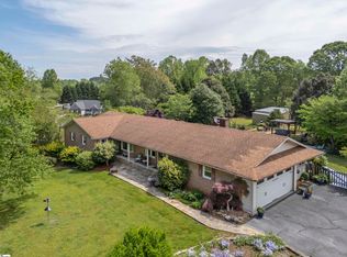 301 Spring Valley Rd, Inman, SC 29349