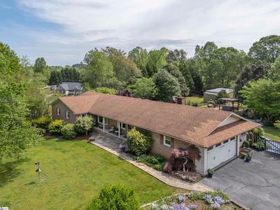 301 Spring Valley Rd, Inman, SC, 29349