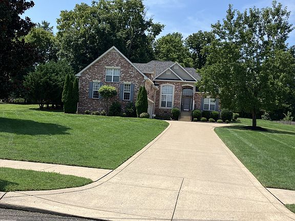 5th image of 1080 Summerstar Cir