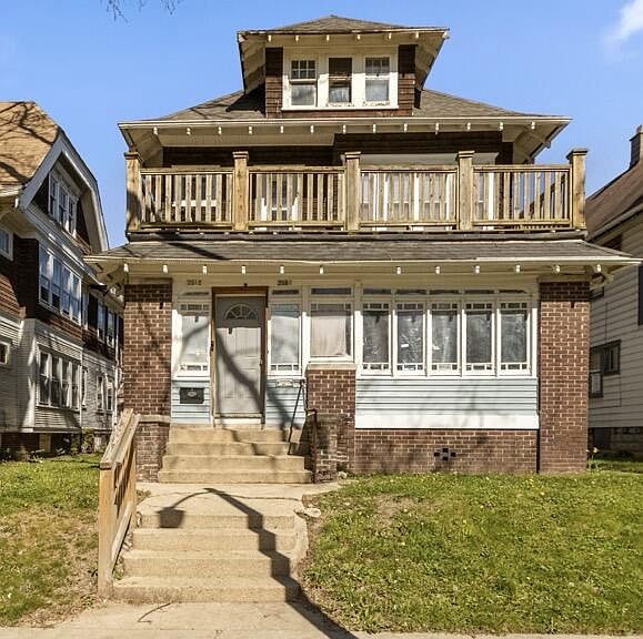 Listing photo 4
