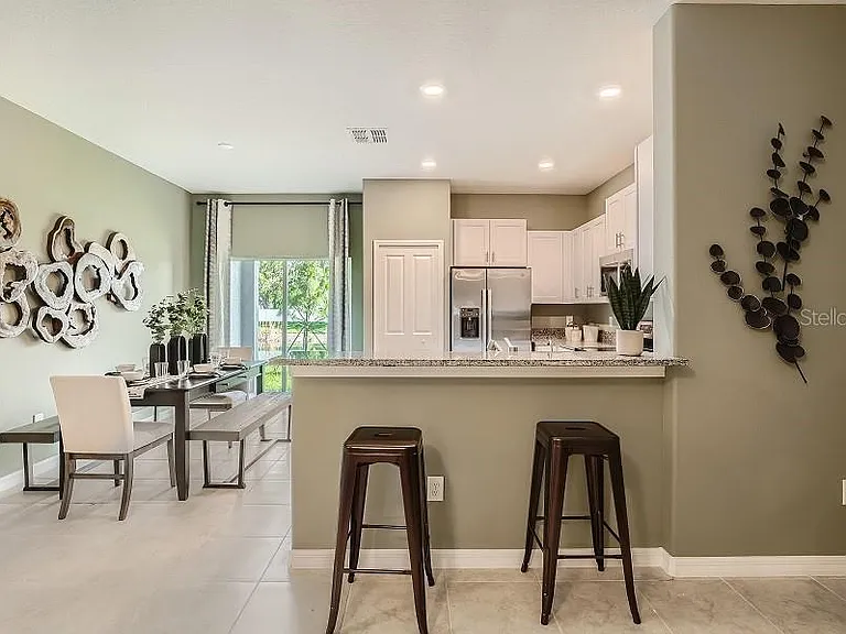 10334 Trumpet Honeysuckle Way — Photo 4