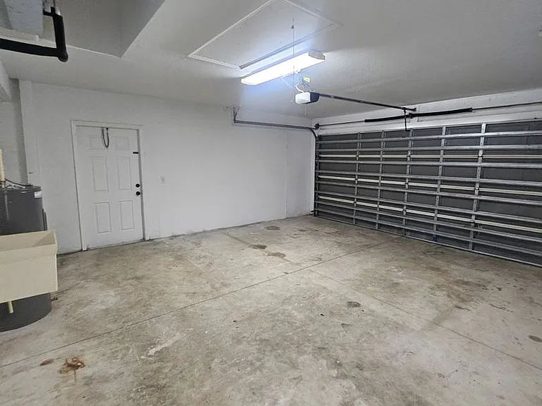 4138 Azora St — Photo 27