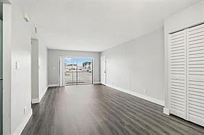 5th image of 3244 NW 84th Ave
