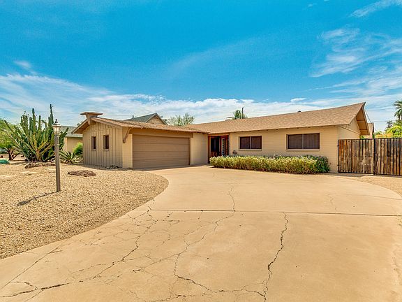 2nd image of 8531 E Berridge Ln