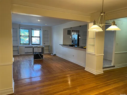 Rented by Alex Tembelis, LREB | media 13