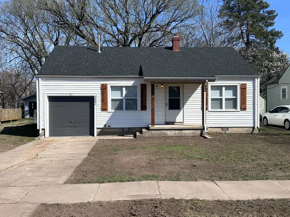 232 S Richmond Ave, Wichita, KS 67213