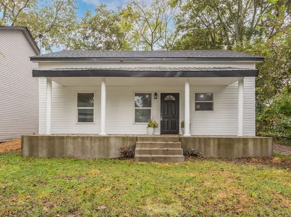 315 S Walnut St, Mount Pleasant, TN 38474