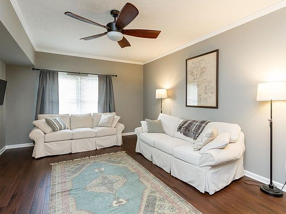 4th image of 2551 New Holland Cir