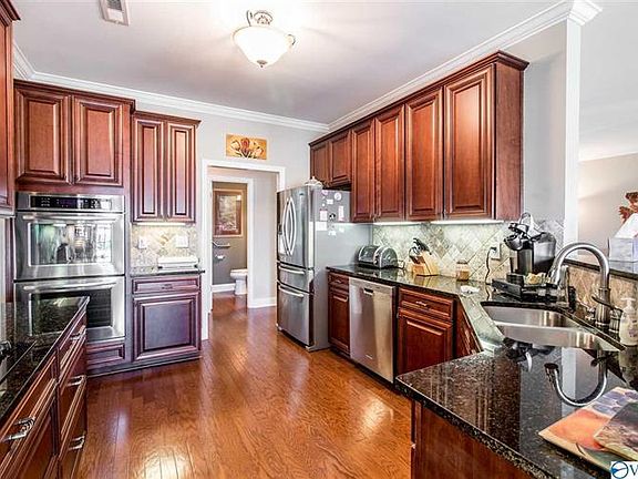 3rd image of 2206 Palisades Ct SW