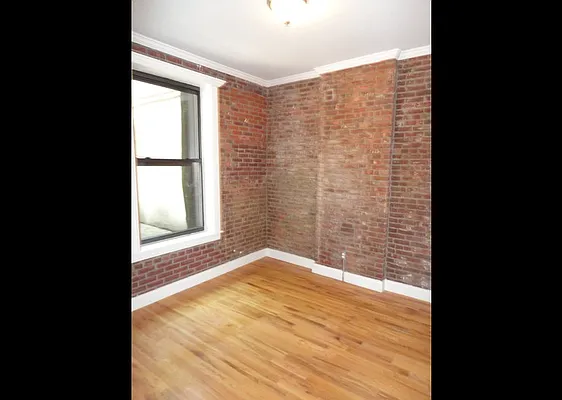 Rented by Stone Street Properties | media 35