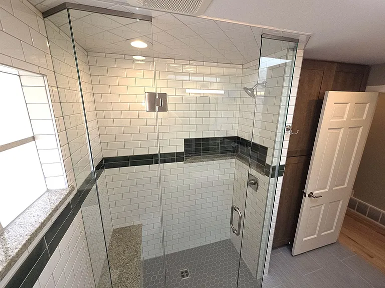 760 Josephine St — Photo 10