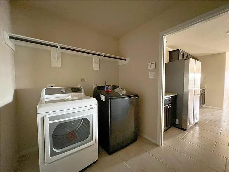 29043 Jacobs River Dr — Photo 6