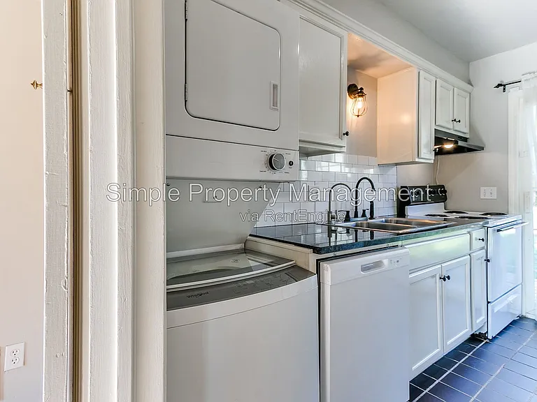 3715 N Lee Ave #1 — Photo 9