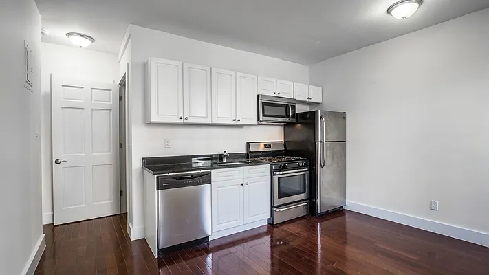 Rented by Nooklyn NYC LLC | media 16