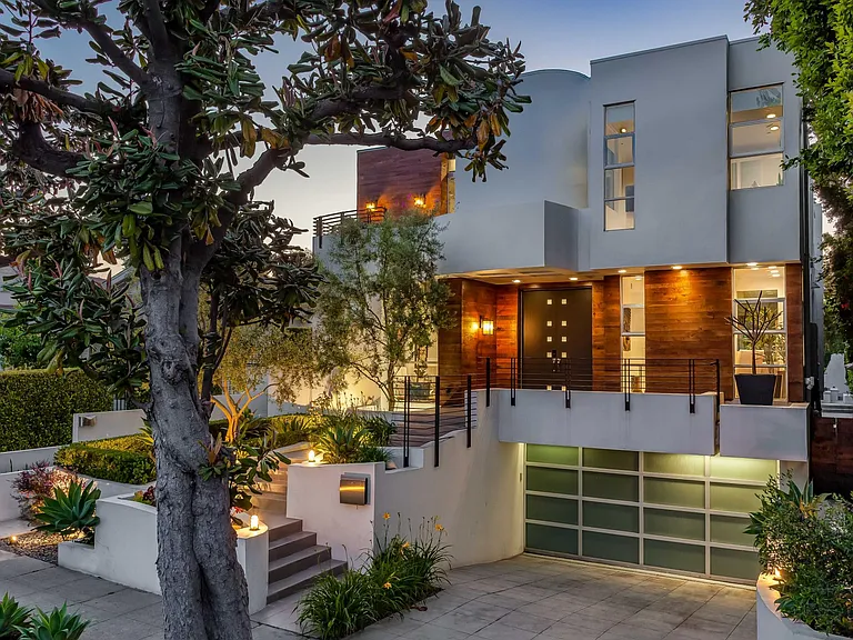 808 N La Jolla Ave — Photo 55