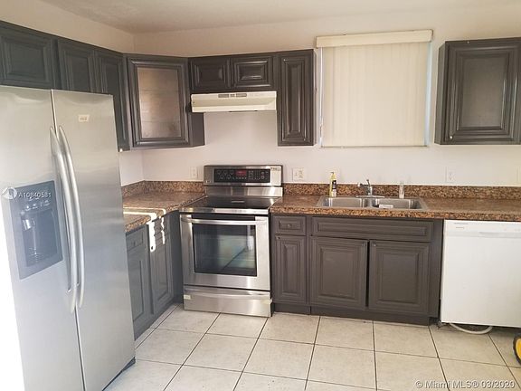 2nd image of 1239 NE 127th St #3
