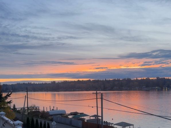 (undisclosed Address)