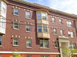 St Florence Apartments, Seattle, WA 98122