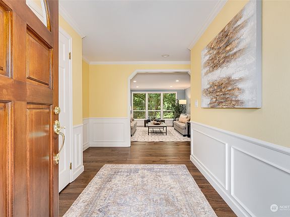4th image of 18401 NE 192nd Street