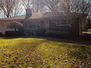 829 Wildwood Dr, Youngstown, OH 44512