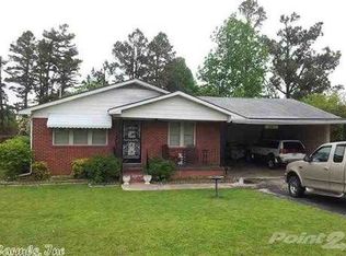1801 Countryside Ln, Paragould, AR 72450