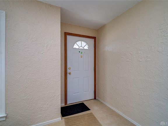 3rd image of 2732 Winburn Ave