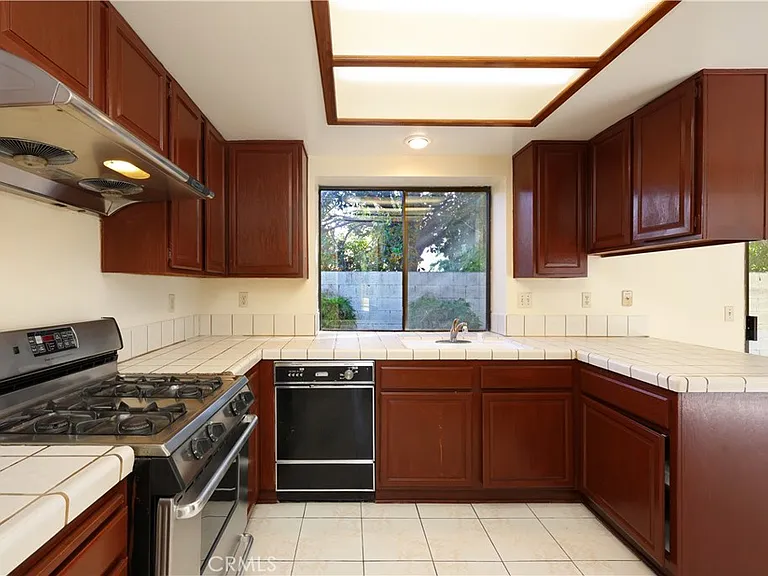 11251 Frankmont Ct — Photo 8