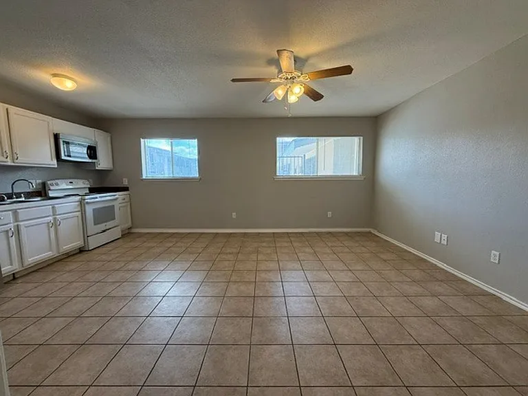 516 Gentleman Road — Photo 28