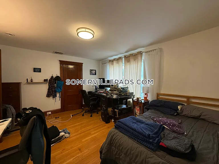 449 Broadway #2 — Photo 19