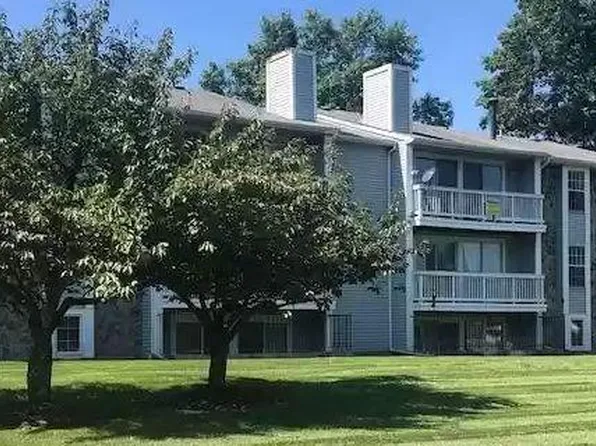 160 Kenwood Dr, Sicklerville, NJ 08081