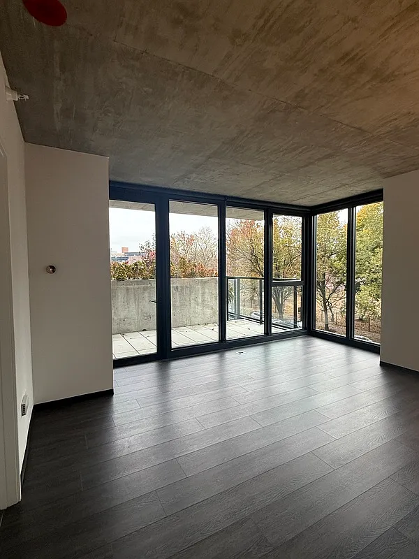2 bed, 2.0 bath, 1240 sqft, $4,150 — Photo 4