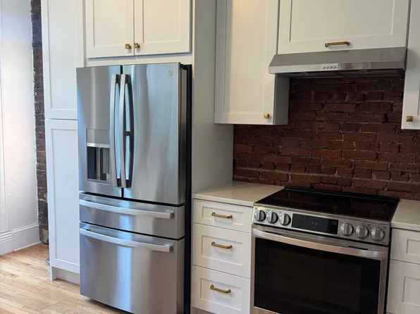 1104 7th St NE, Washington, DC 20002