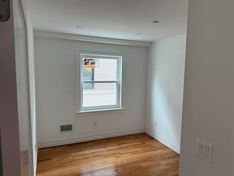 258-14 147th Rd #1 — Photo 10