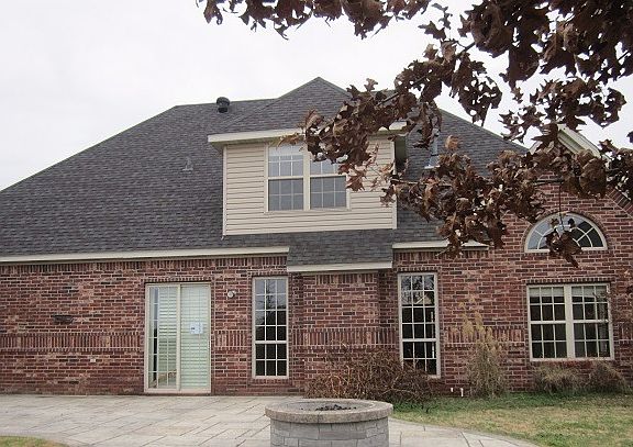 Exterior Features
