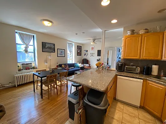 Rented by R New York | media 5