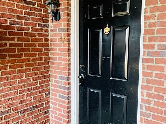 3rd image of 171 Central Blvd APT 27