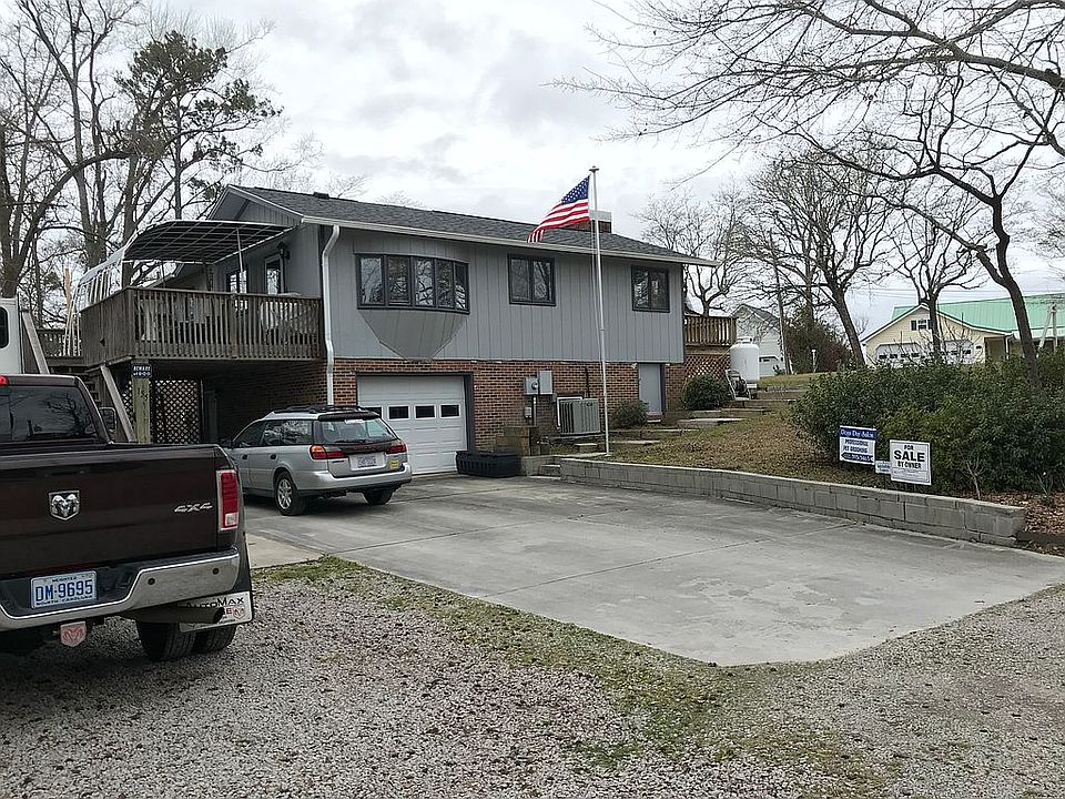 1st image of 155 Dogwood Dr
