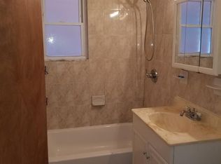 1648 Bay View Ave, Bronx, NY 10465