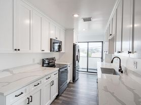 1115 14th St, Santa Monica, CA