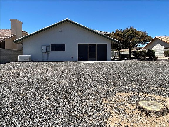 2nd image of 909 Foothill Avenue